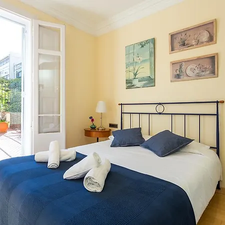 Link Bcn City Center Apartment